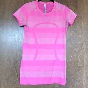 Lululemon Swiftly Tech Short Sleeve Crew